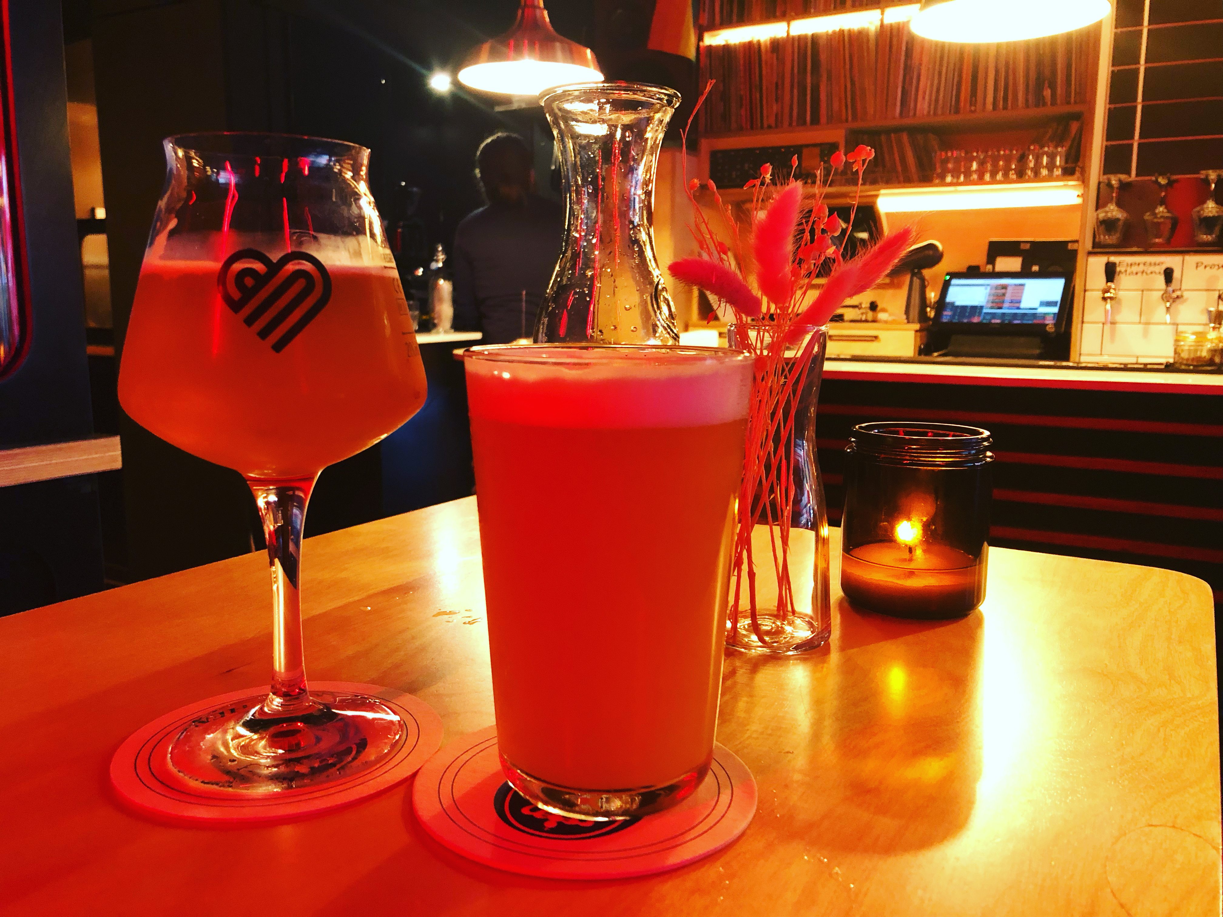 Weirdo Guide to Dublin Pubs: The Big Romance thumbnail